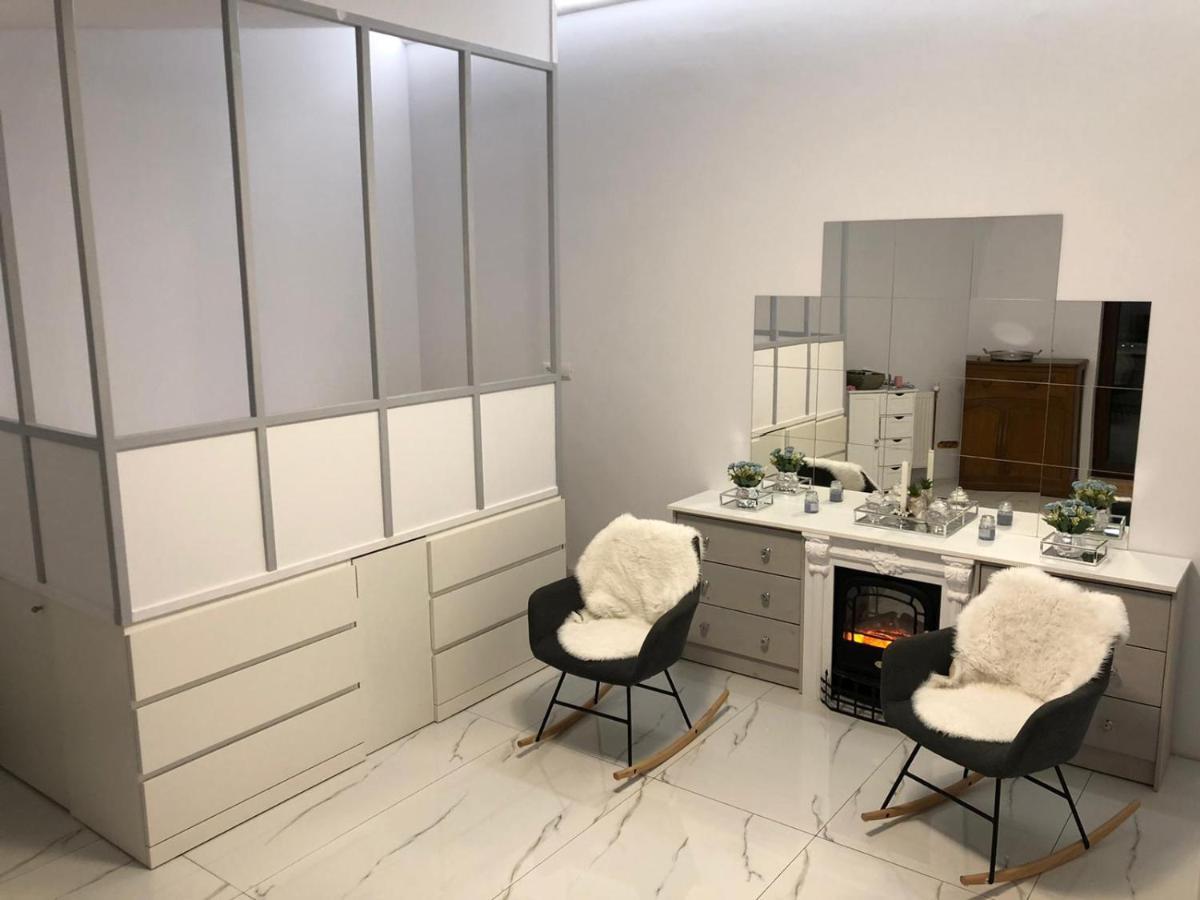 شقة Duplex Marquis براشوف المظهر الخارجي الصورة