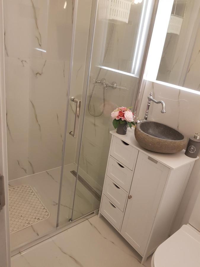 شقة Duplex Marquis براشوف المظهر الخارجي الصورة