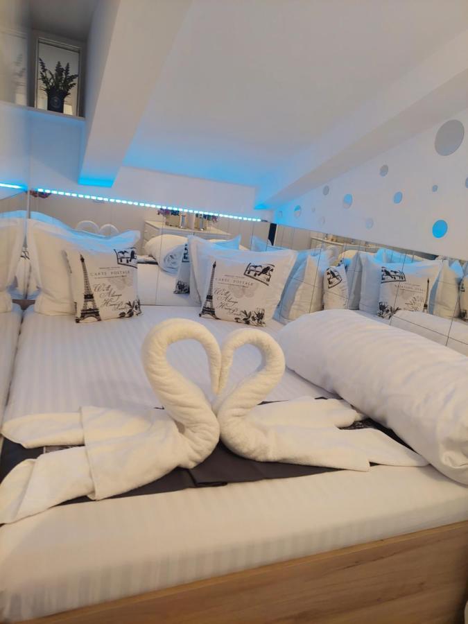 شقة Duplex Marquis براشوف المظهر الخارجي الصورة